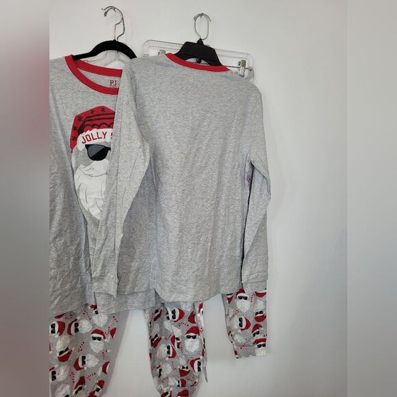 NEW 2 Pairs Glow in Dark Santa Adult Christmas Pajamas Unisex Children's Place - Picture 8 of 8